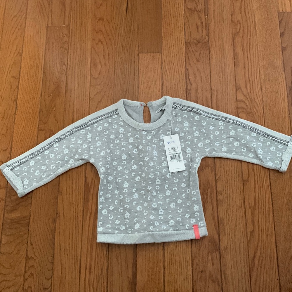 NWT 4-6 months (68) Noppies sweater